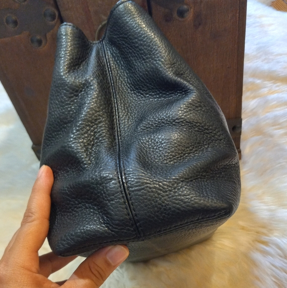 Kate Spade satchel - Picture 9 of 16